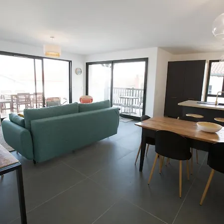 Apartman * * T3 * Hypercentre * * Famille *