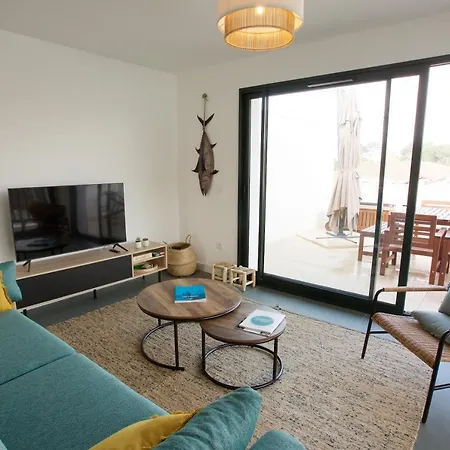 Apartman * * T3 * Hypercentre * * Famille *